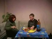 Порно видео русских сын ебет мать бесплатно